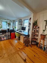 1009 Brown St in Peekskill, NY - Foto de edificio - Building Photo