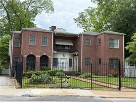 3548 E Main St in College Park, GA - Building Photo