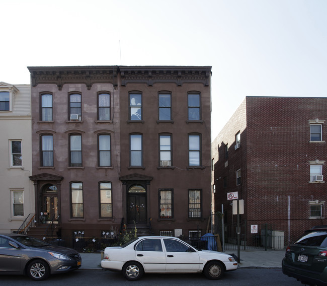 6 Monroe St in Brooklyn, NY - Building Photo - Building Photo