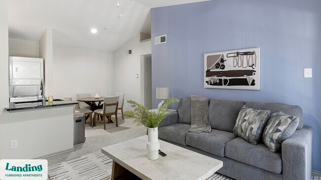 17811 Vail St in Dallas, TX - Building Photo - Building Photo