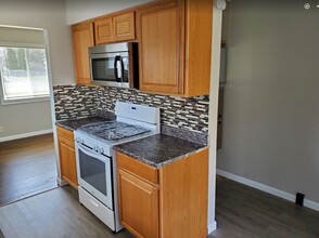 458 Stockbridge Rd in Columbus, OH - Building Photo - Building Photo