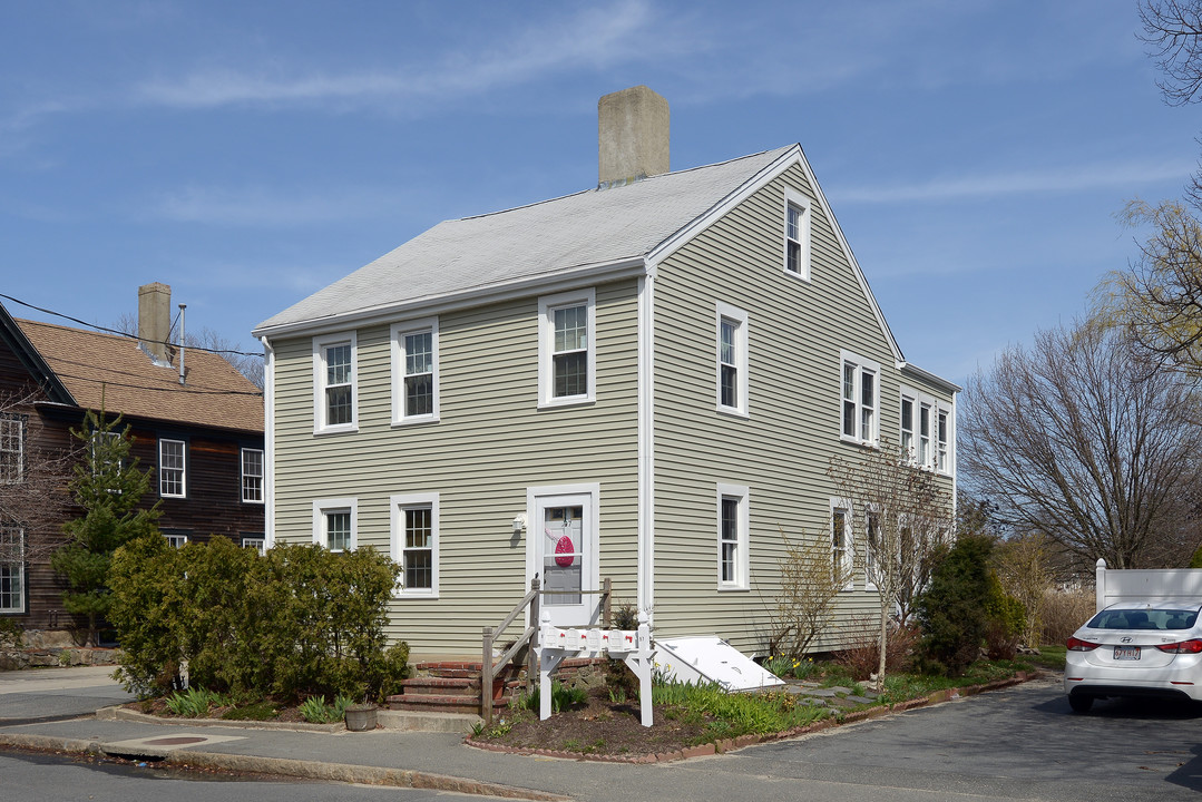 97 Main St in Fairhaven, MA - Building Photo