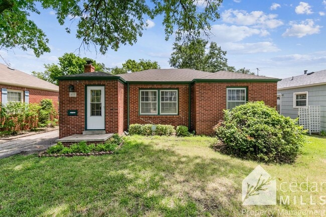 528 N Pershing St in Wichita, KS - Building Photo - Building Photo