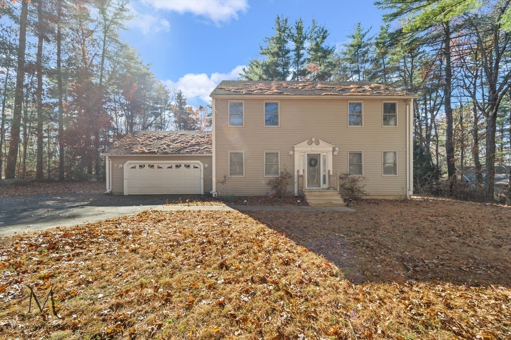 7 Country Ln in Palmer, MA - Foto de edificio