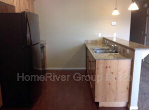 865 N Bonsai Ln in Meridian, ID - Building Photo - Building Photo