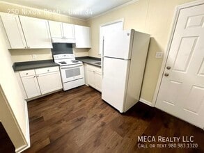 250 Nixon Rd in Belmont, NC - Building Photo - Building Photo