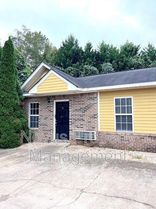 property at 62 Plowshare Rd