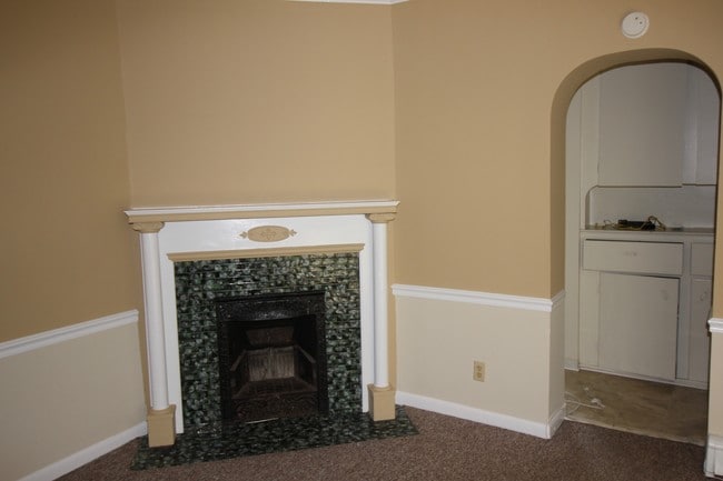 603 Washtenaw Ave, Unit 1 in Ypsilanti, MI - Building Photo - Building Photo