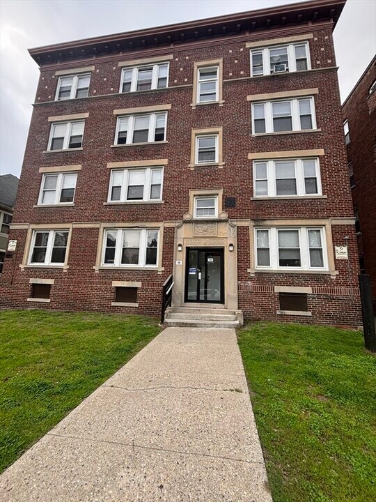197 Belmont Ave in Springfield, MA - Building Photo