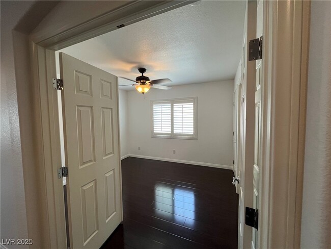 property at 8154 Old Creek Ranch St