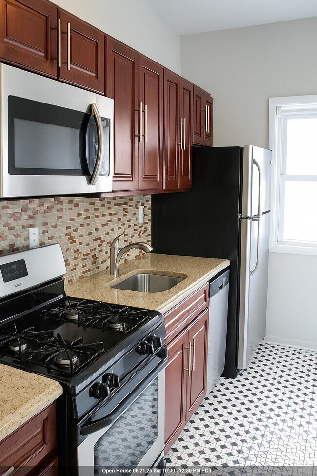 property at 509 Washington St