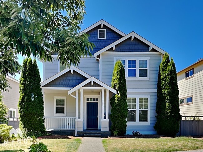 property at 17061 Parkside Way SE