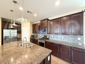 4051 E Mesquite St in Gilbert, AZ - Building Photo - Building Photo
