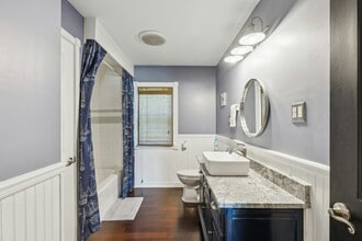 1101 Glenwood Ave in Nichols Hills, OK - Building Photo - Building Photo