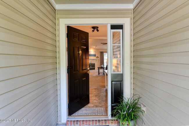 7596 Fawn Lake Dr N in Jacksonville, FL - Building Photo - Building Photo