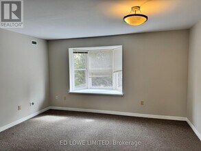 59 Arch Brown Ct in Barrie, ON - Building Photo - Building Photo