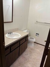 4876-4878 Elderberry Loop in Springfield, OR - Building Photo - Building Photo