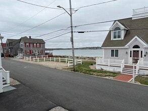 55 Lighthouse Rd in Scituate, MA - Building Photo - Building Photo