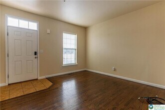 241 Snapdragon Way in Allentown, PA - Building Photo - Building Photo