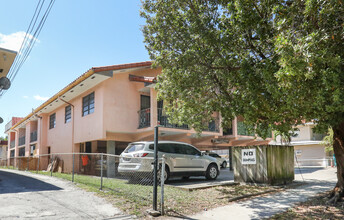 1348 SW 2nd St in Miami, FL - Building Photo - Building Photo