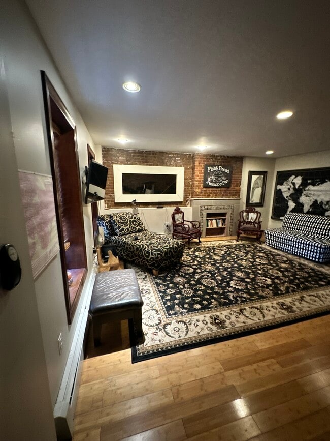 808 Sterling Pl, Unit Garden level