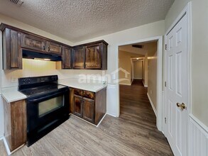 1515 Morning Glory Way in Locust Grove, GA - Building Photo - Building Photo