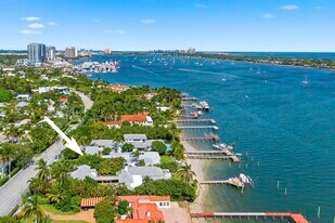 3208 N Flagler Dr in West Palm Beach, FL - Building Photo