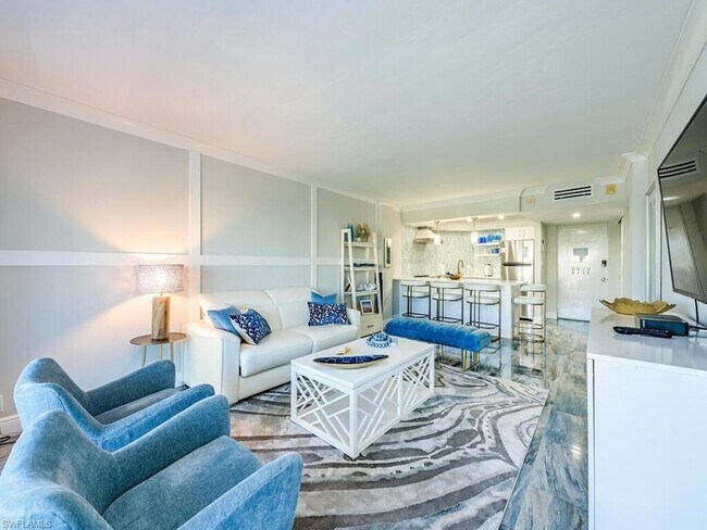 1 Bluebill Ave, Unit 703 in Naples, FL - Building Photo - Building Photo