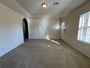 9901 Diana Dr in Killeen, TX - Building Photo - Building Photo