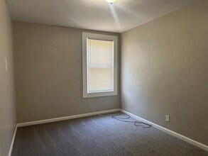 3225 Cliftmont Ave in Baltimore, MD - Building Photo - Building Photo
