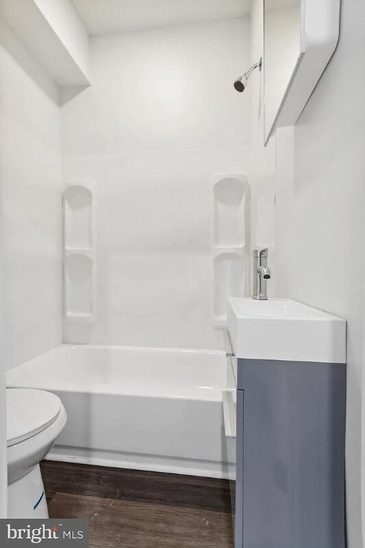 830 W 3rd St, Unit 2 in Chester, PA - Building Photo - Building Photo