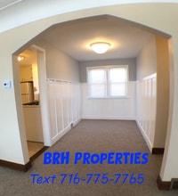 6 Concord Pl in Cheektowaga, NY - Building Photo - Building Photo