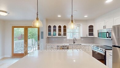 3660 Brentwood Terrace in Colorado Springs, CO - Building Photo - Building Photo