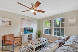 413 Palmetto St in St. Simons Island, GA - Building Photo - Building Photo