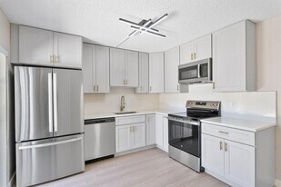 2893 SW 22nd Cir, Unit 46c in Delray Beach, FL - Building Photo