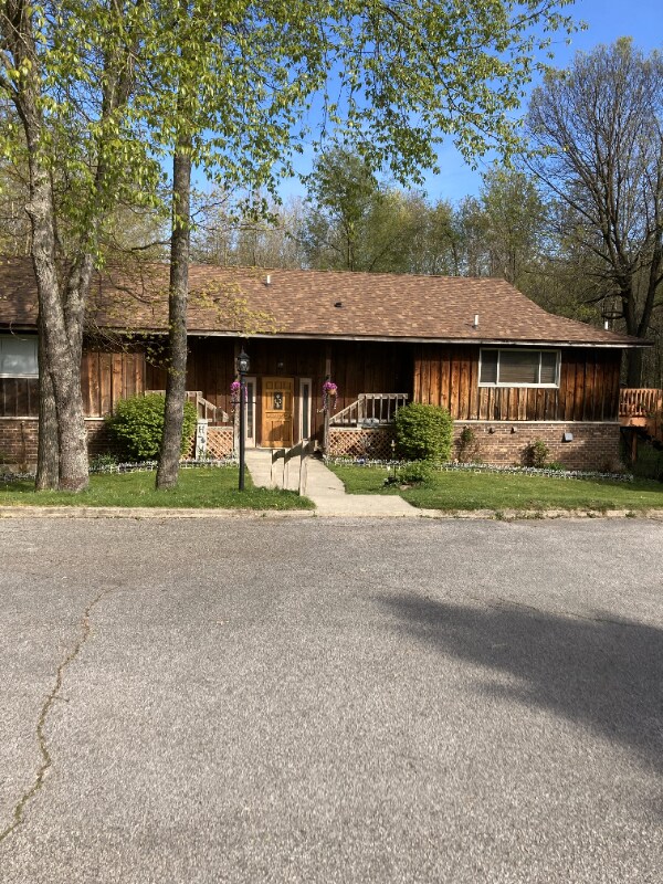 6257 Smith Rd in Berrien Center, MI - Building Photo - Building Photo