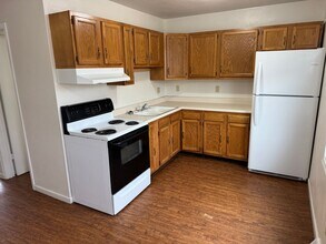 643 W 61st St in Davenport, IA - Building Photo - Building Photo