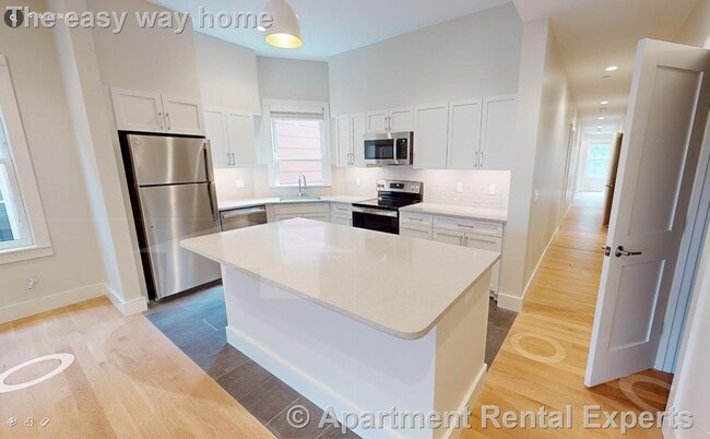 56 John F. Kennedy St in Cambridge, MA - Foto de edificio - Building Photo