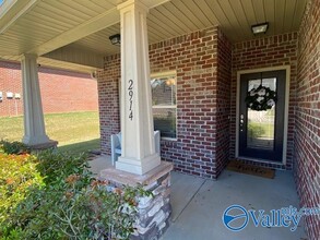 2914 Magnolia Park Drive Southeast in Owens Cross Roads, AL - Foto de edificio - Building Photo