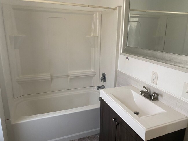 property at 2416 Saranac Ave