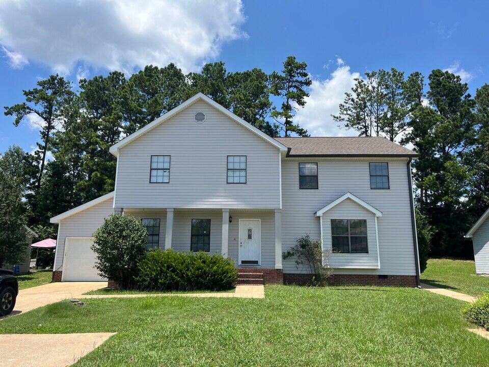 1319 Stratton Place Dr, Unit A in Chattanooga, TN - Building Photo