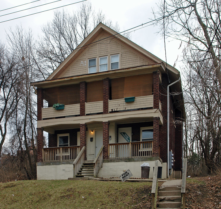 655-657 Melish Pl in Cincinnati, OH - Foto de edificio