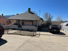 922 Robinson Ave in Trinidad, CO - Building Photo