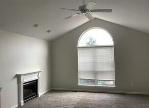20211 Chesapeake Cir, Unit 20211 in Walled Lake, MI - Building Photo - Building Photo
