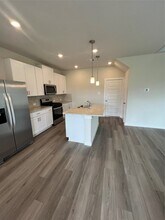 9476 Herons Preserve in Shenandoah, TX - Foto de edificio - Building Photo