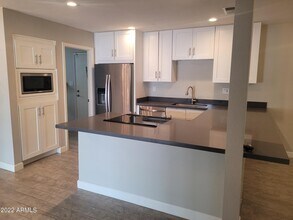 8826 E Altadena Ave in Scottsdale, AZ - Building Photo - Building Photo