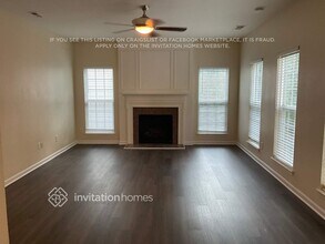 1072 Victoria Blake Ln in Belmont, NC - Foto de edificio - Building Photo