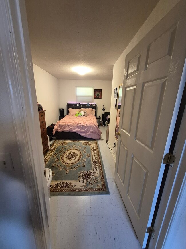 property at 712 Roanoke St E