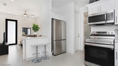 2343 Oil Well Rd in Naples, FL - Building Photo - Building Photo