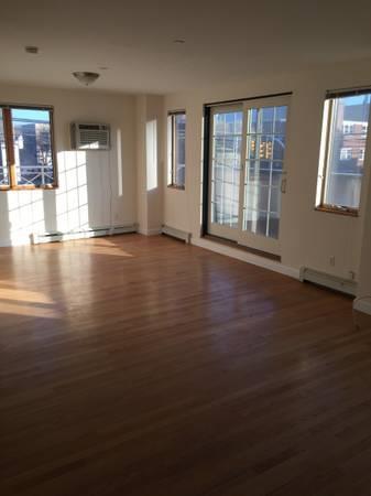 37-15 23rd Ave in Queens, NY - Building Photo - Building Photo